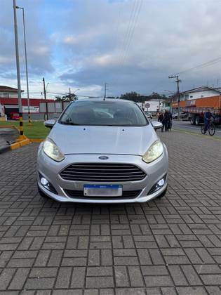 FORD FIESTA 1.6 SE HATCH 16V FLEX 4P MANUAL FORD FIESTA 1.6 SE HATCH 16V FLEX 4P MANUAL